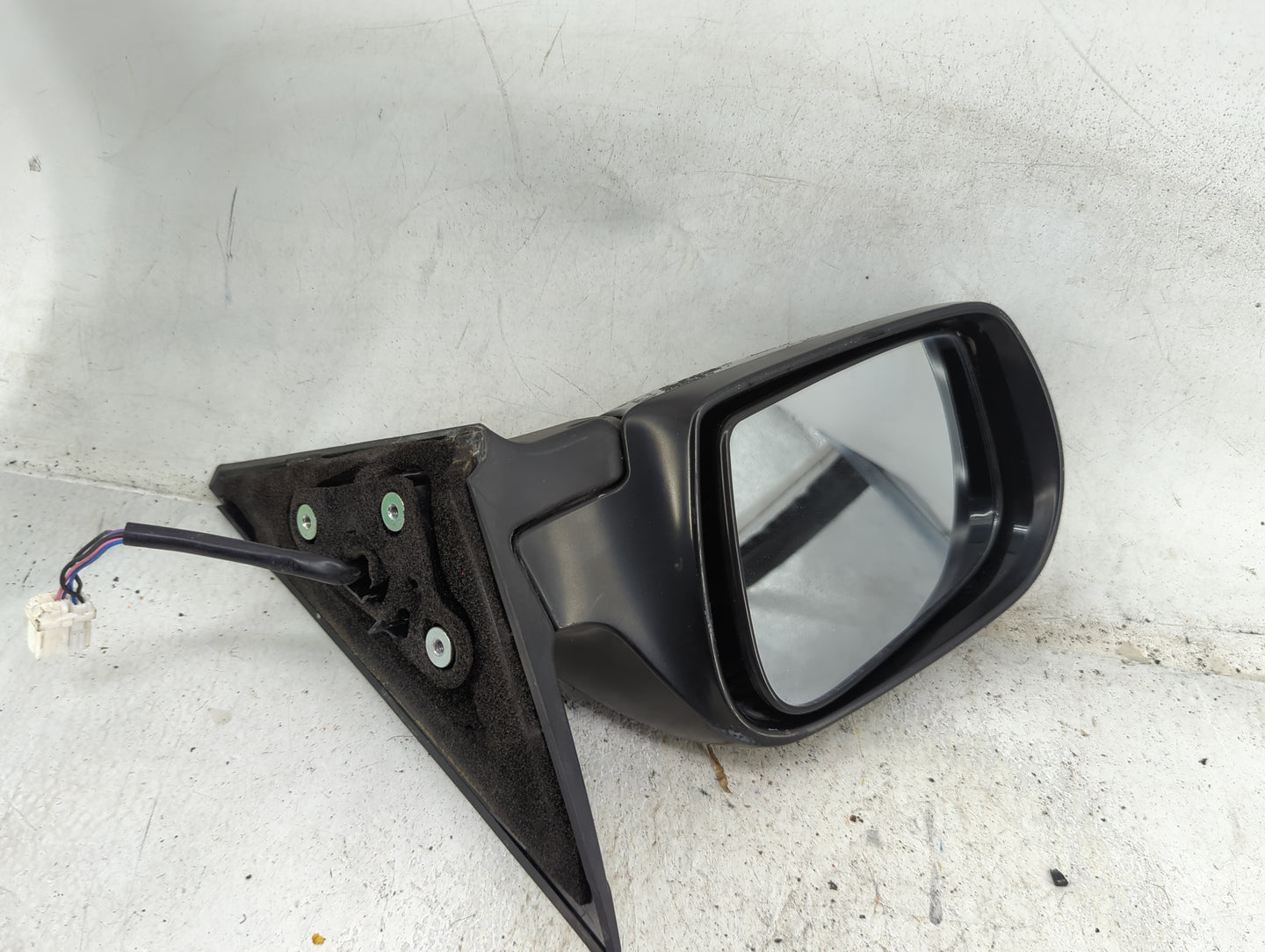 2008-2014 Subaru Impreza Driver Side View Mirror - Left Door Mirror OEM Used - Oemusedautoparts1.com