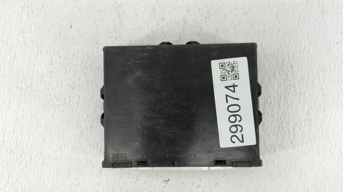 2013 Subaru Impreza PCM Engine Control Computer ECU ECM PCU OEM P/N:22765AE760 22765AE761 OEM Used Auto Parts - Oemusedautop