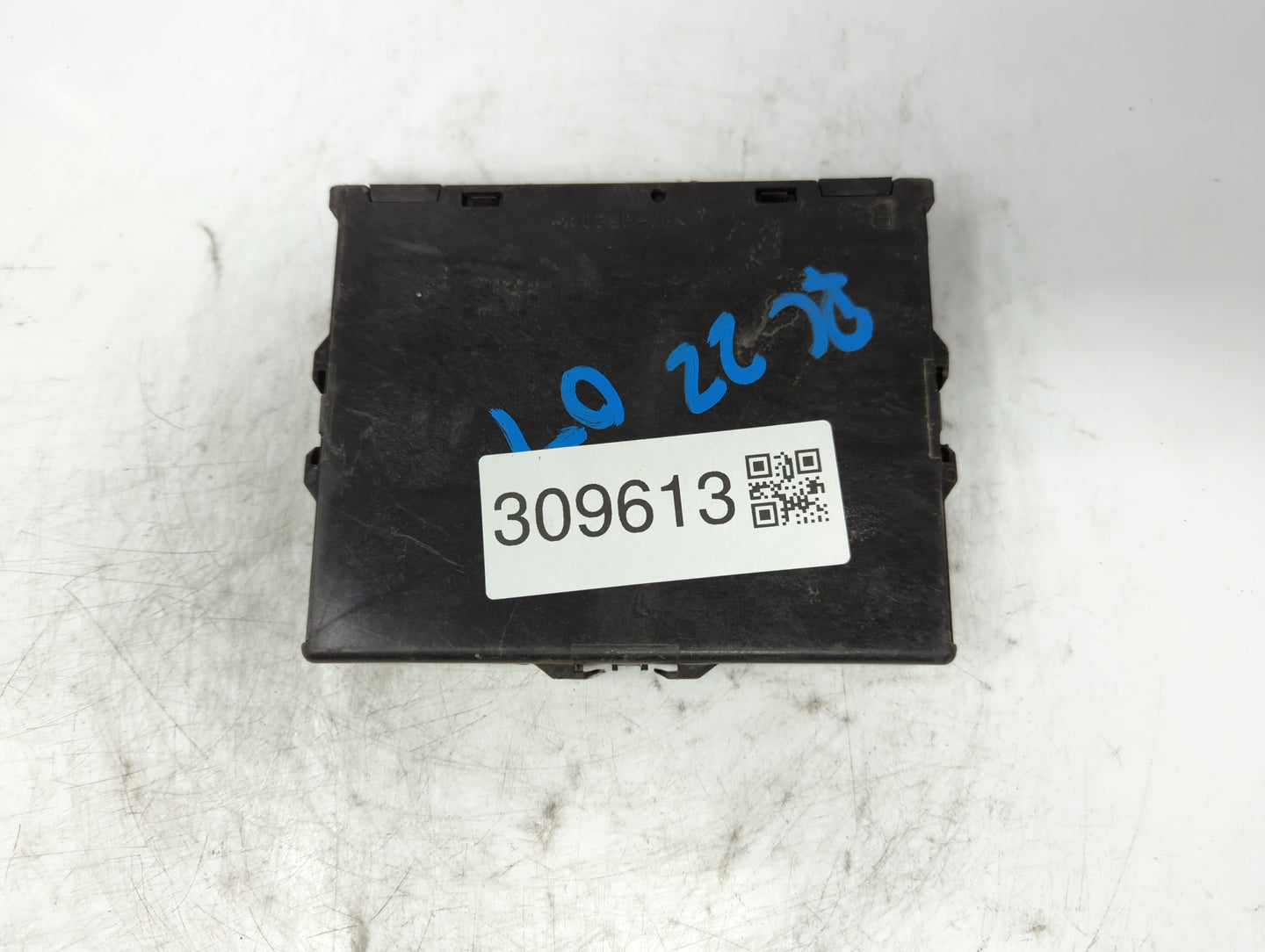 2013 Subaru Impreza PCM Engine Control Computer ECU ECM PCU OEM P/N:22765AE760 22765AE761 Fits OEM Used Auto Parts - Oemused