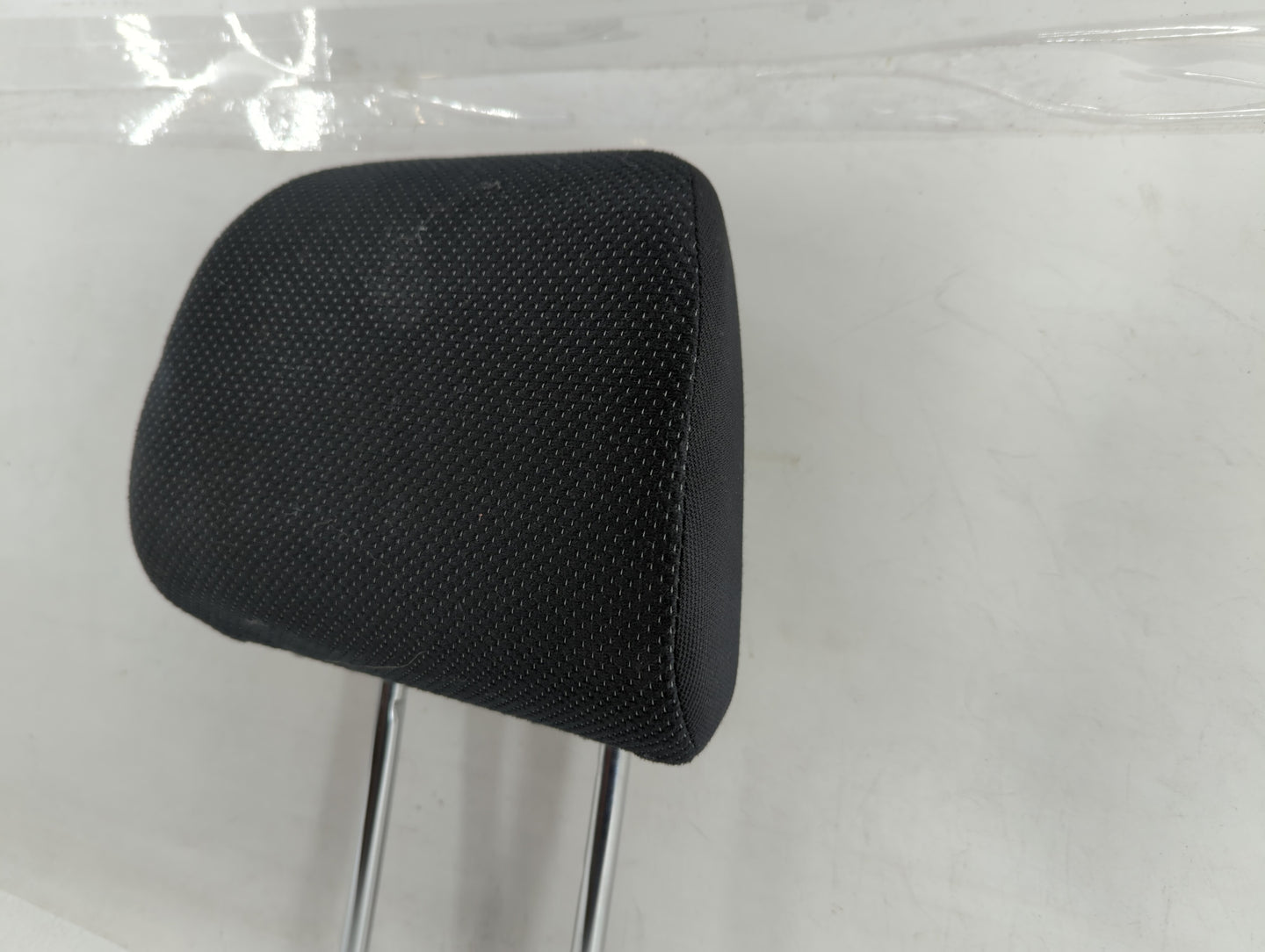 2013 Subaru Impreza Headrest Head Rest Front Driver Passenger Seat Fits OEM Used Auto Parts - Oemusedautoparts1.com