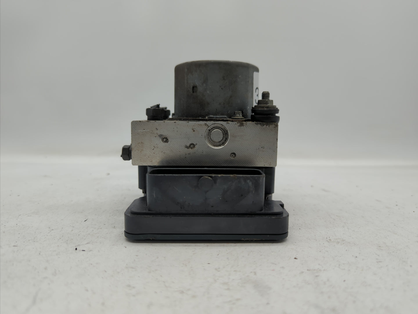 2013-2014 Subaru Impreza ABS Pump Control Module Replacement P/N:27536F J190 Fits Fits 2013 2014 OEM Used Auto Parts - Oemus