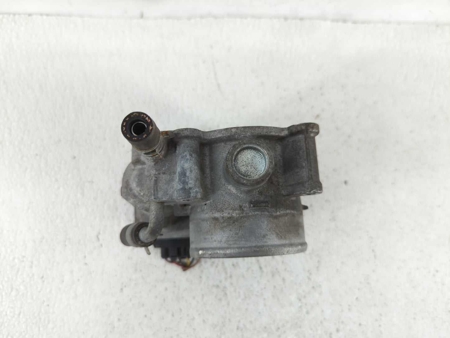 2012-2016 Subaru Impreza Throttle Body P/N:16112AA380 Fits Fits 2011 2012 2013 2014 2015 2016 2017 OEM Used Auto Parts - Oem