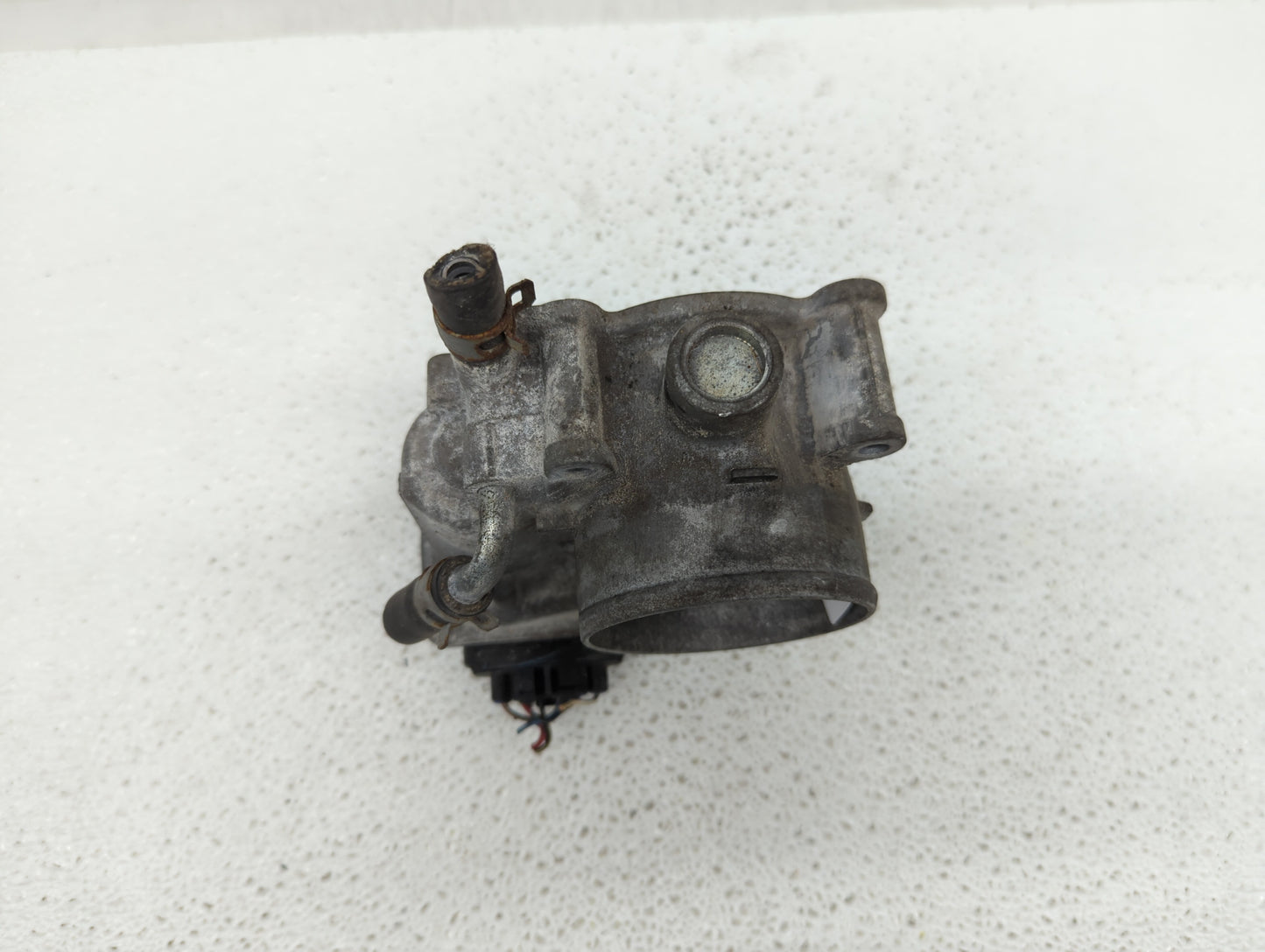 2012-2016 Subaru Impreza Throttle Body P/N:16112AA380 Fits Fits 2011 2012 2013 2014 2015 2016 2017 OEM Used Auto Parts - Oem