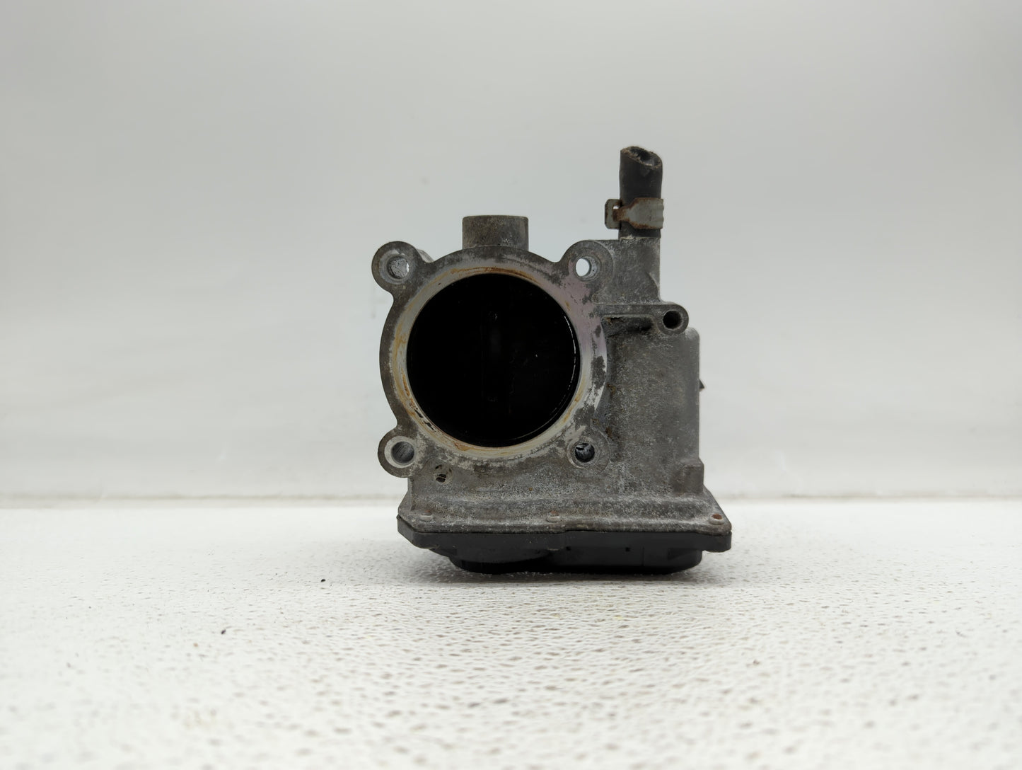 2012-2016 Subaru Impreza Throttle Body P/N:16112AA380 Fits Fits 2011 2012 2013 2014 2015 2016 2017 OEM Used Auto Parts - Oem