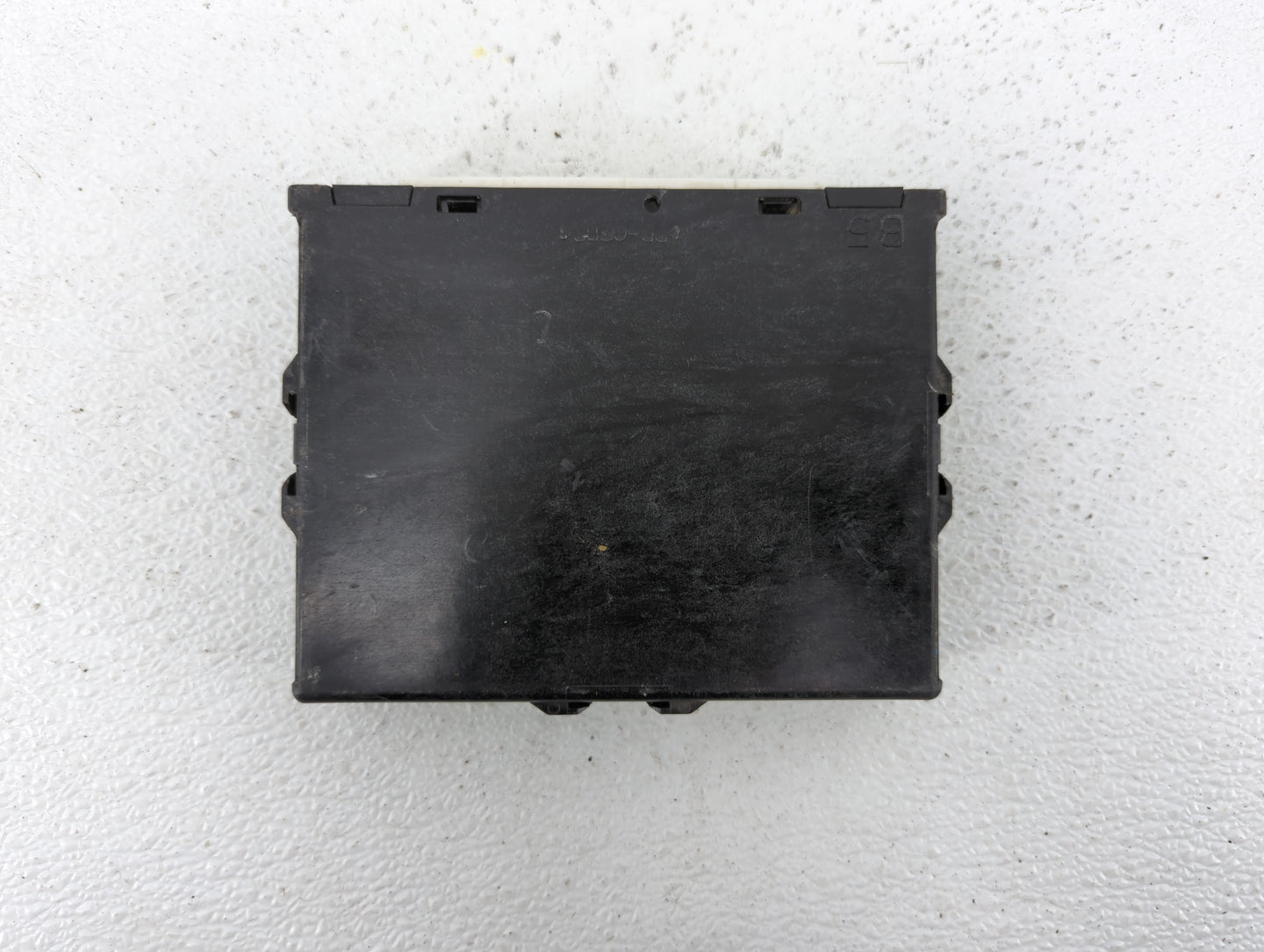 2013 Subaru Impreza PCM Engine Control Computer ECU ECM PCU OEM P/N:22765AE760 22765AE761 Fits OEM Used Auto Parts - Oemused