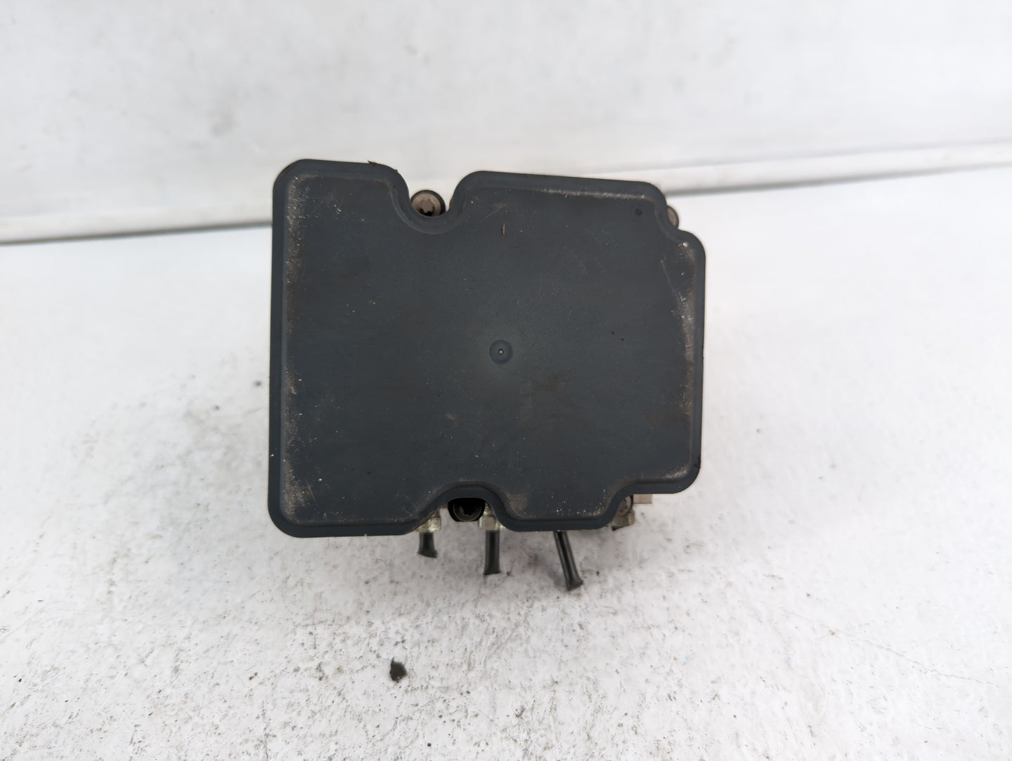 2013-2014 Subaru Impreza ABS Pump Control Module Replacement P/N:27536FJ190 Fits Fits 2013 2014 OEM Used Auto Parts - Oemuse