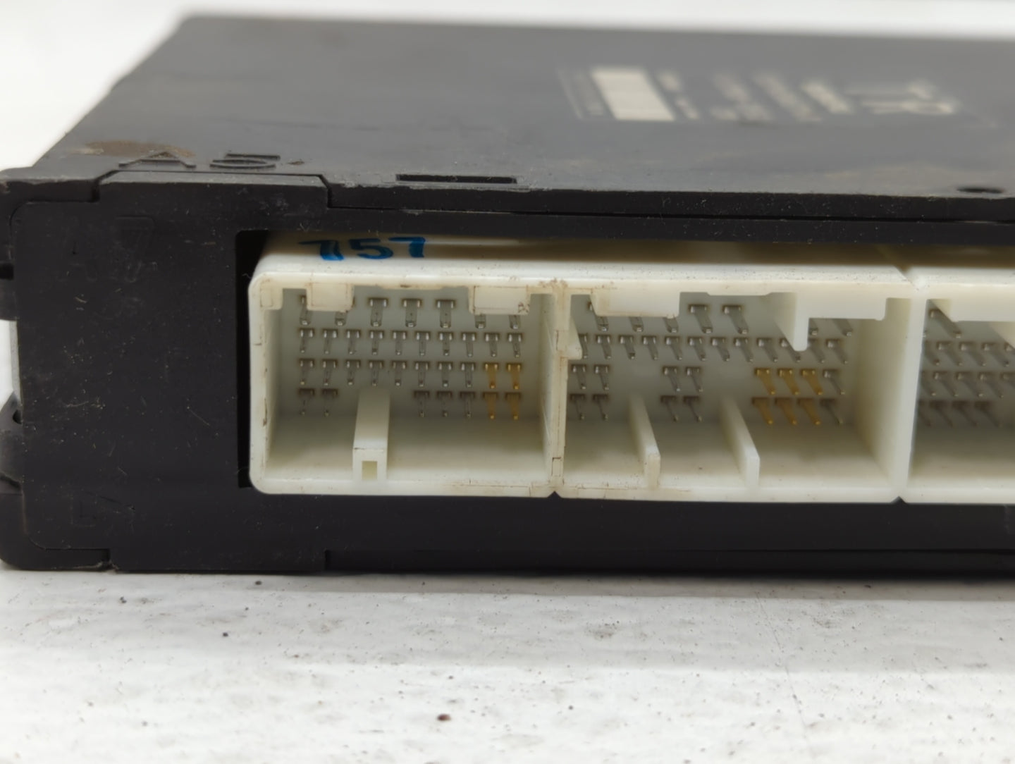 2013 Subaru Impreza PCM Engine Control Computer ECU ECM PCU OEM P/N:22765AE760 22765AE761 Fits OEM Used Auto Parts - Oemused