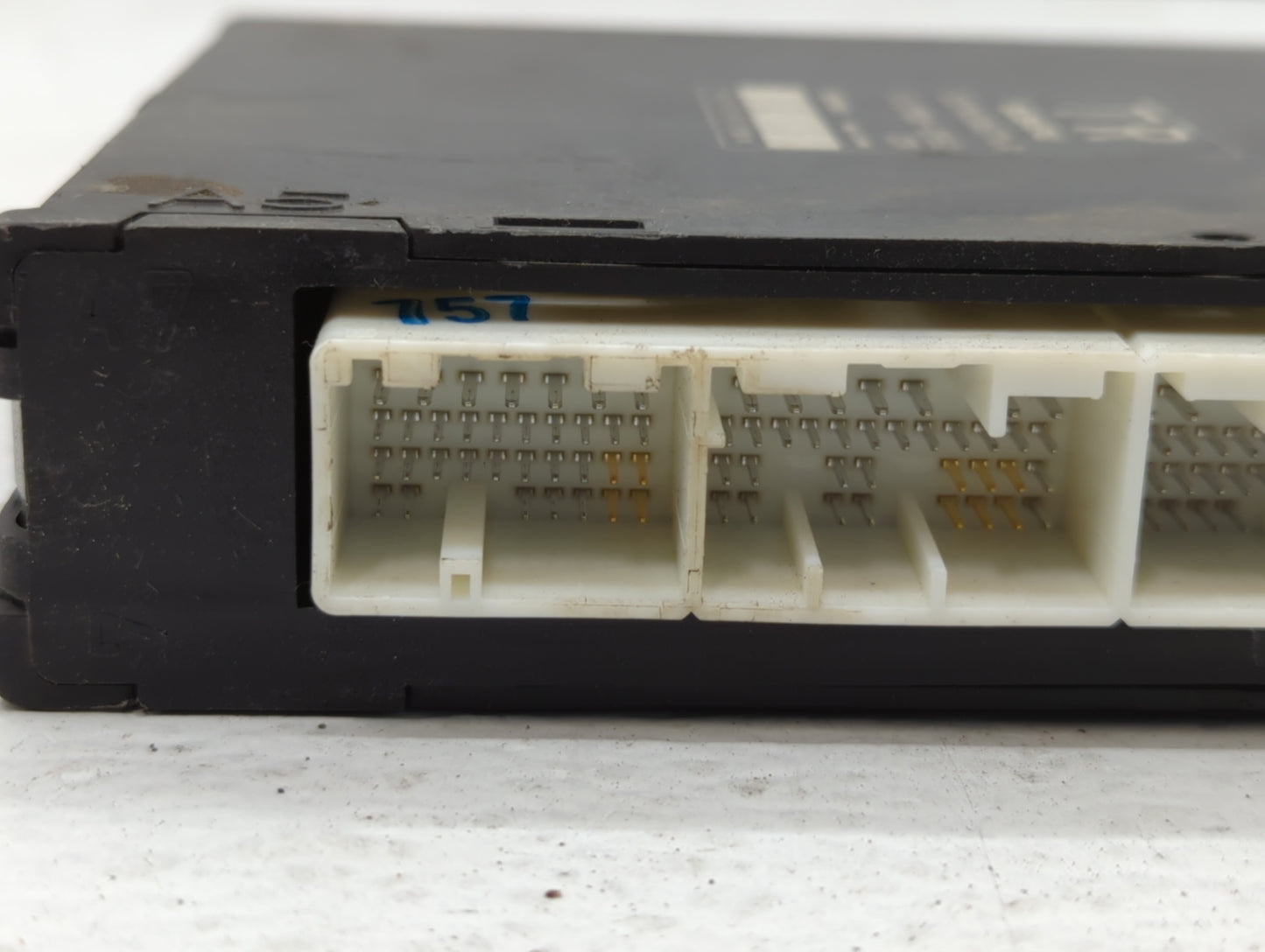 2013 Subaru Impreza PCM Engine Control Computer ECU ECM PCU OEM P/N:22765AE760 22765AE761 Fits OEM Used Auto Parts - Oemused