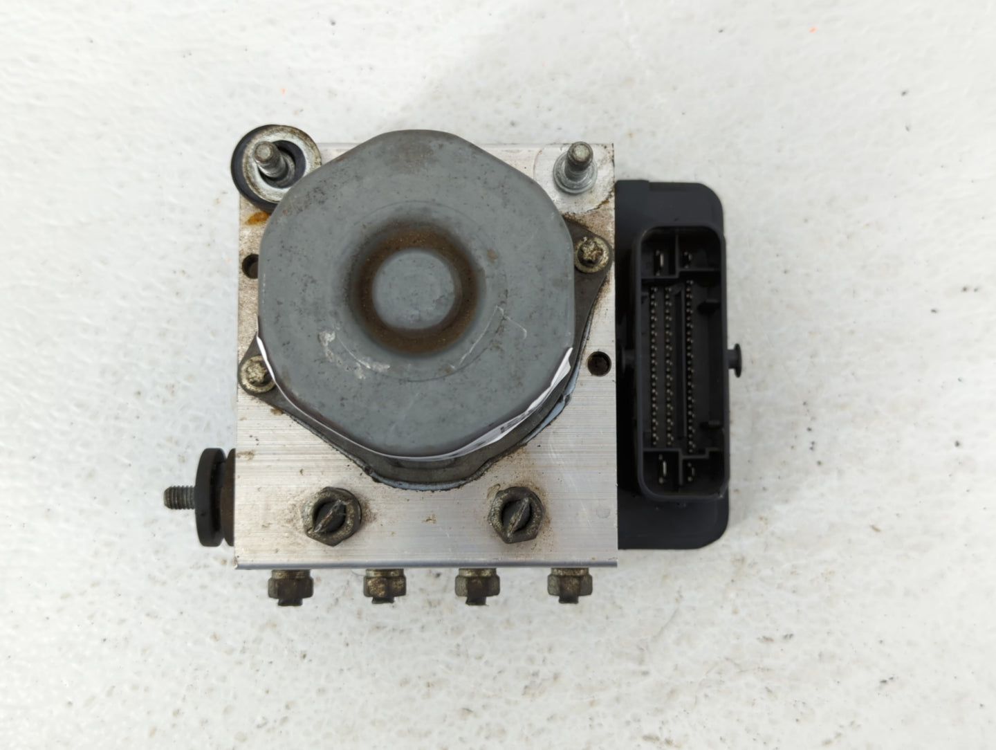 2013-2014 Subaru Impreza ABS Pump Control Module Replacement P/N:2265106452 27536FJ190 Fits Fits 2013 2014 OEM Used Auto Par