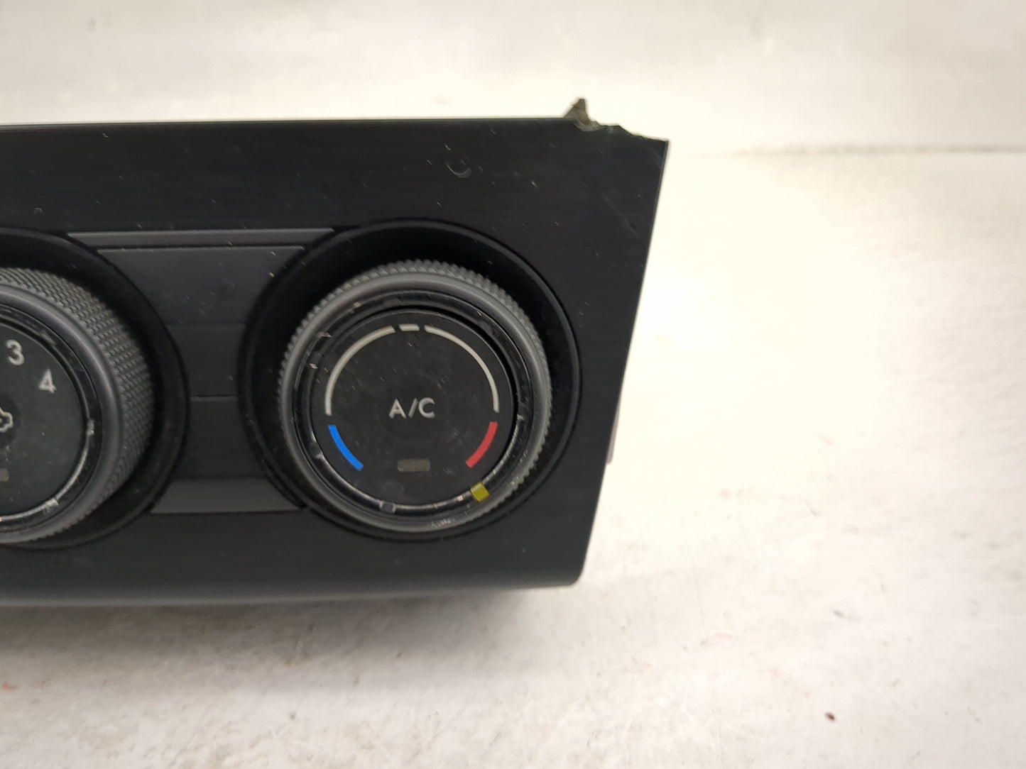 2012-2014 Subaru Impreza Climate Control Module Temperature AC/Heater Replacement P/N:72311FJ050 T1018230S Fits OEM Used Aut