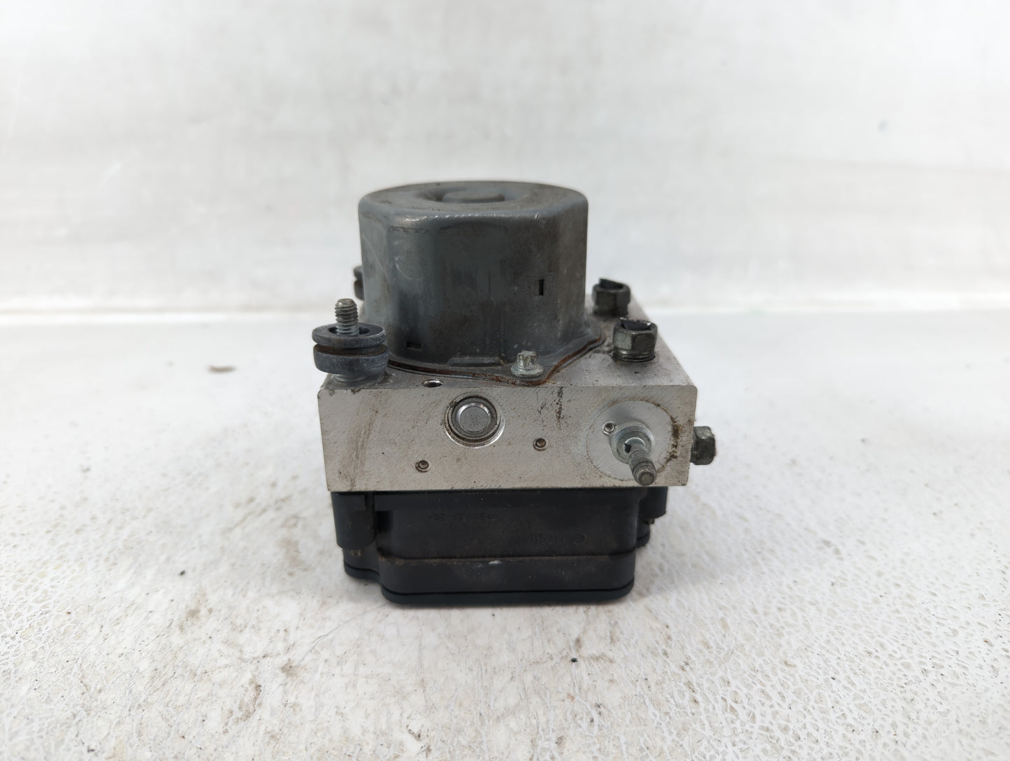 2013-2014 Subaru Impreza ABS Pump Control Module Replacement P/N:27536FJ190 Fits Fits 2013 2014 OEM Used Auto Parts - Oemuse