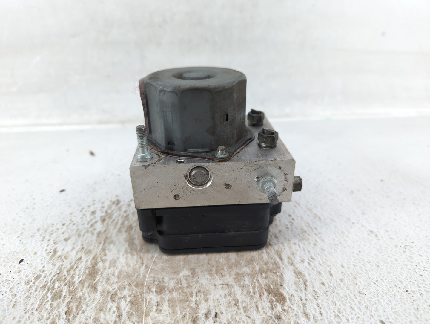 2013-2014 Subaru Impreza ABS Pump Control Module Replacement P/N:27536FJ190 Fits Fits 2013 2014 OEM Used Auto Parts - Oemuse