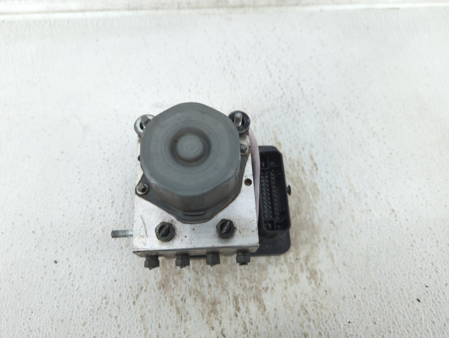 2013-2014 Subaru Impreza ABS Pump Control Module Replacement P/N:27536FJ190 Fits Fits 2013 2014 OEM Used Auto Parts - Oemuse