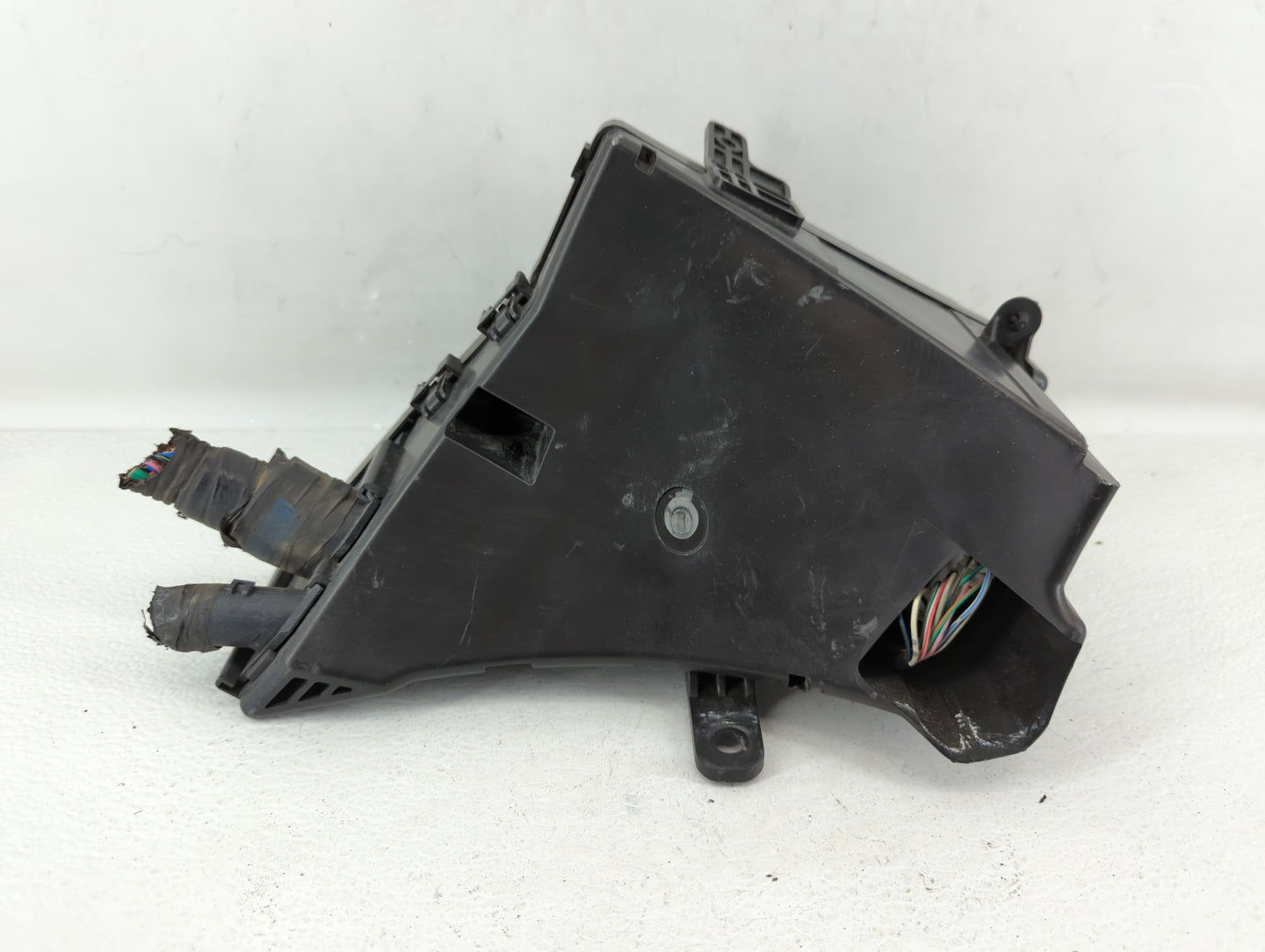 2012-2014 Subaru Impreza Fusebox Fuse Box Panel Relay Module P/N:MB100200B Fits Fits 2012 2013 2014 OEM Used Auto Parts - Oe