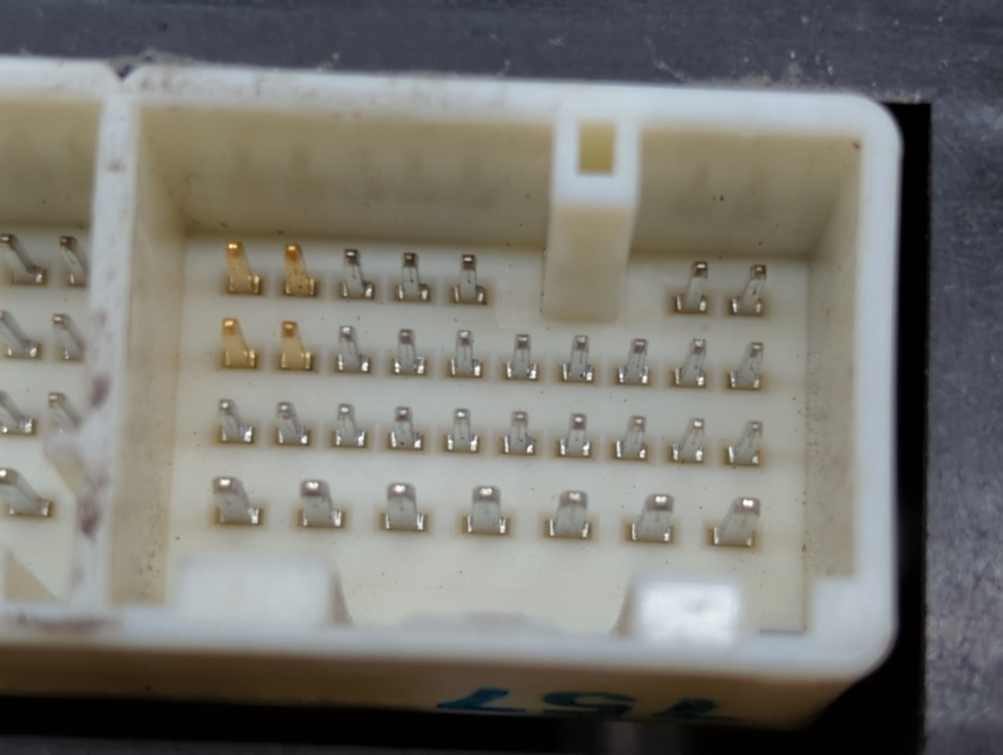 2013 Subaru Impreza PCM Engine Control Computer ECU ECM PCU OEM P/N:22765AE761 22765AE760 Fits OEM Used Auto Parts - Oemused