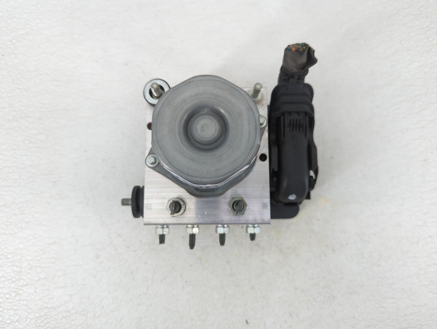 2013-2014 Subaru Impreza ABS Pump Control Module Replacement P/N:27536FJ190 Fits Fits 2013 2014 OEM Used Auto Parts - Oemuse