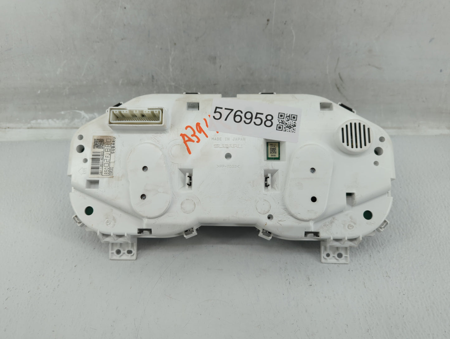 2013 Subaru Impreza Instrument Cluster Speedometer Gauges P/N:85002FJ880 Fits OEM Used Auto Parts - Oemusedautoparts1.com