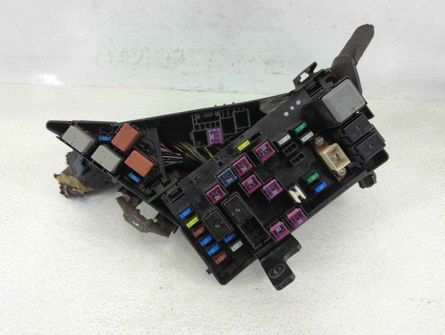 2012-2014 Subaru Impreza Fusebox Fuse Box Panel Relay Module P/N:MB100200B Fits Fits 2012 2013 2014 OEM Used Auto Parts - Oe