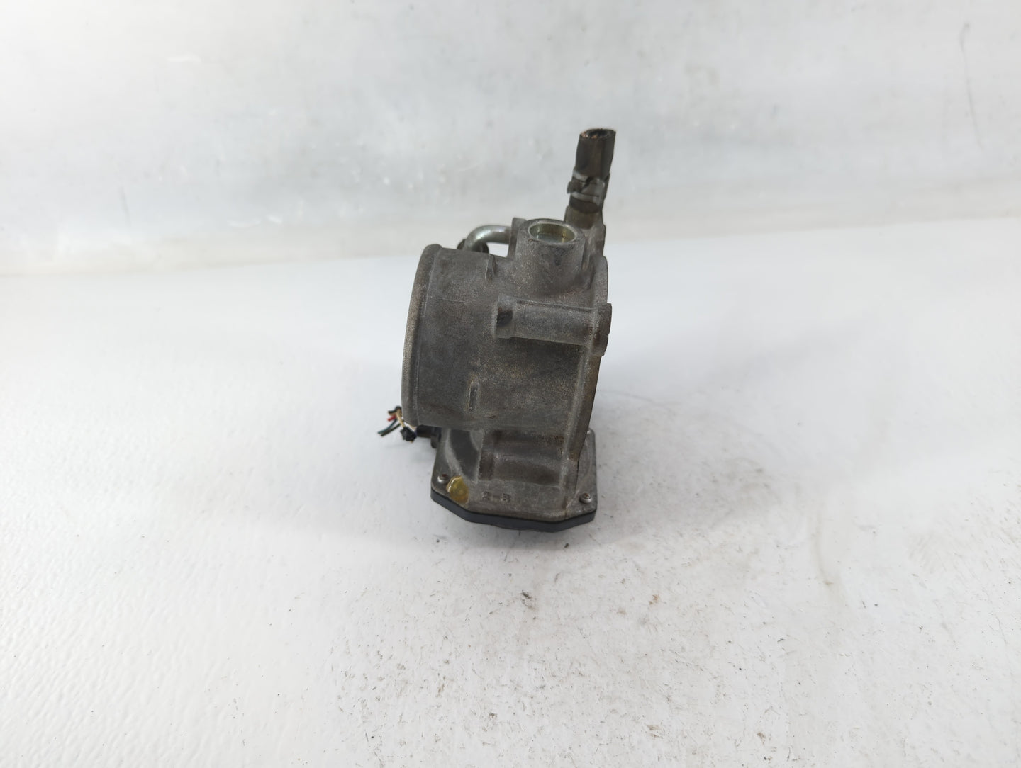 2012-2016 Subaru Impreza Throttle Body P/N:16112AA380 Fits Fits 2011 2012 2013 2014 2015 2016 2017 2018 OEM Used Auto Parts 