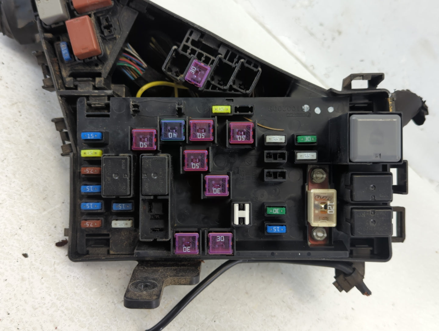 2012-2014 Subaru Impreza Fusebox Fuse Box Panel Relay Module P/N:MB100200B Fits Fits 2012 2013 2014 OEM Used Auto Parts - Oe