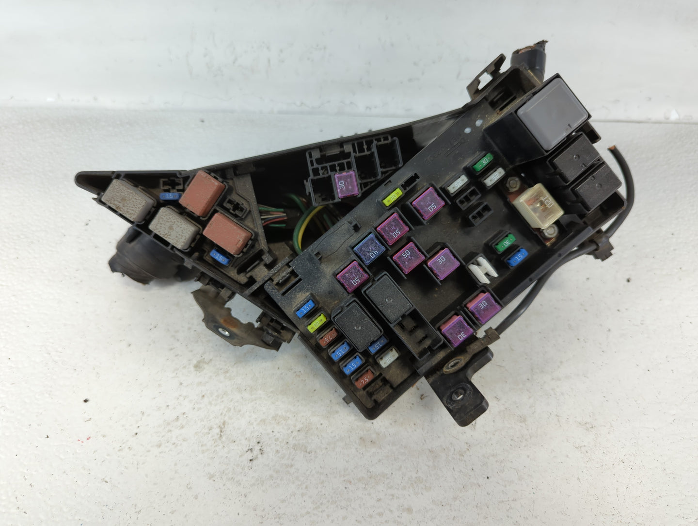 2012-2014 Subaru Impreza Fusebox Fuse Box Panel Relay Module P/N:MB100200B Fits Fits 2012 2013 2014 OEM Used Auto Parts - Oe