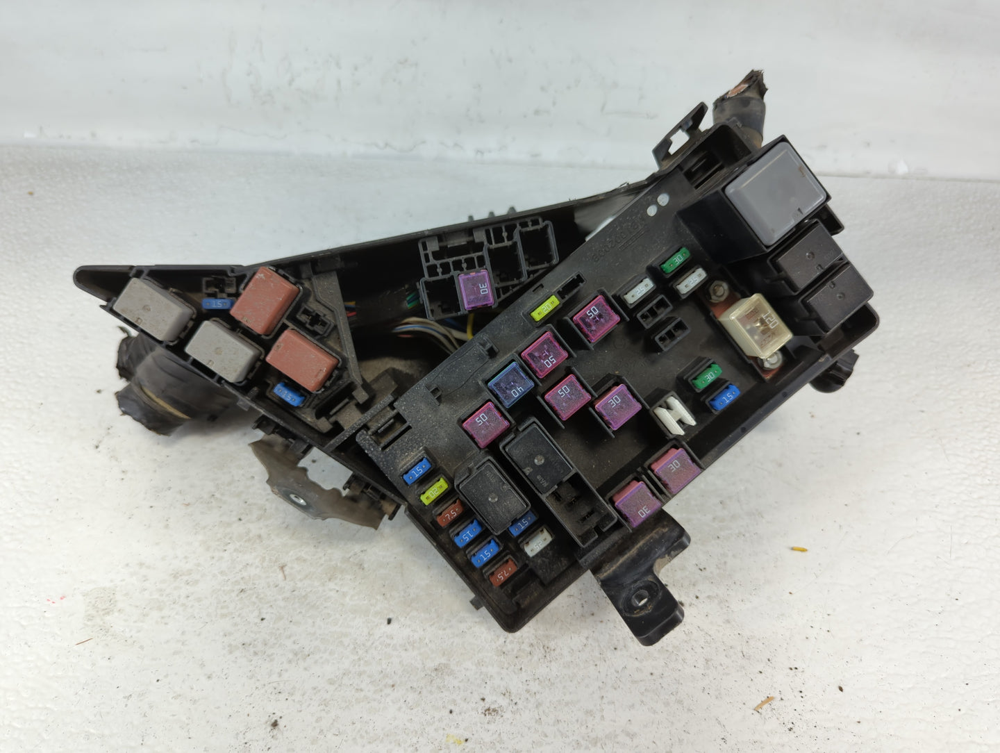 2012-2014 Subaru Impreza Fusebox Fuse Box Panel Relay Module P/N:MB100200B Fits Fits 2012 2013 2014 OEM Used Auto Parts - Oe