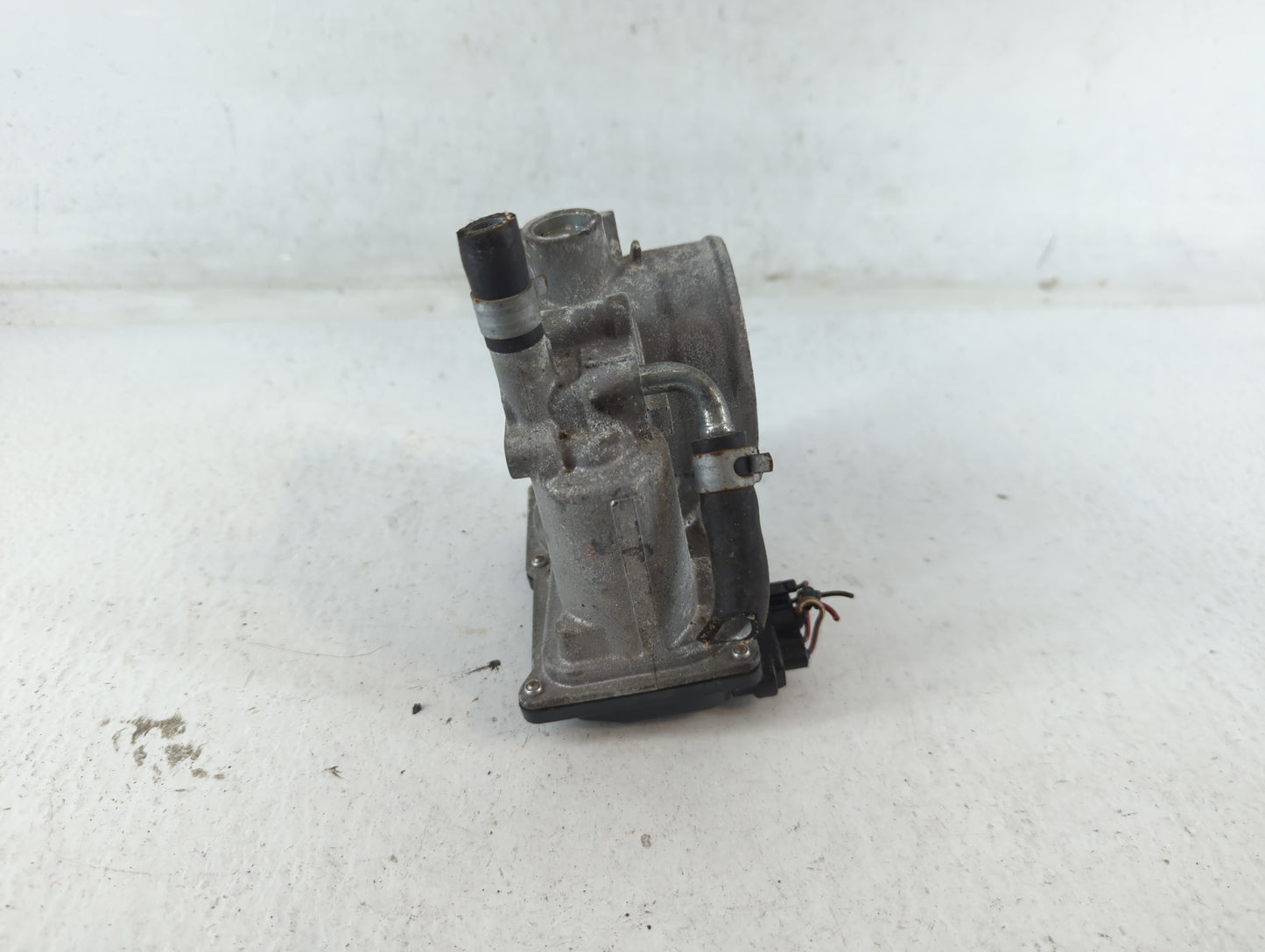 2012-2016 Subaru Impreza Throttle Body P/N:1Q09 1691 16112AA380 Fits Fits 2011 2012 2013 2014 2015 2016 2017 2018 OEM Used A