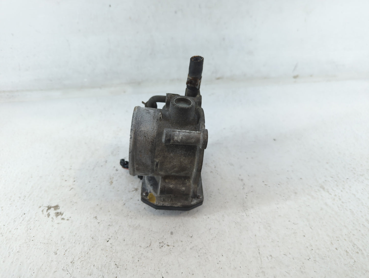 2012-2016 Subaru Impreza Throttle Body P/N:7P09 1691 16112AA380 Fits Fits 2011 2012 2013 2014 2015 2016 2017 2018 OEM Used A