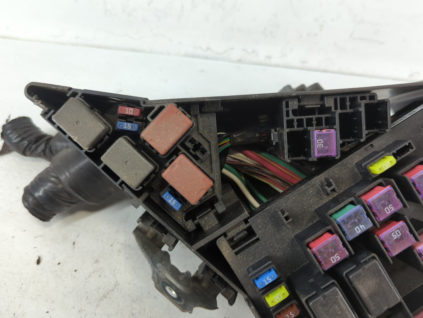 2010-2014 Subaru Impreza Fusebox Fuse Box Panel Relay Module P/N:MB100200B Fits Fits 2010 2011 2012 2013 2014 OEM Used Auto 