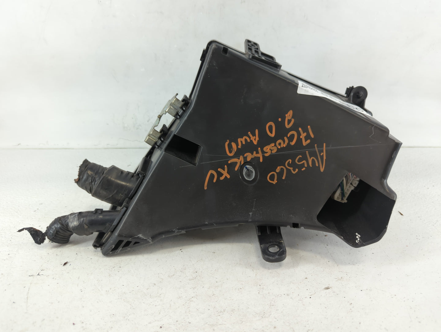 2010-2014 Subaru Impreza Fusebox Fuse Box Panel Relay Module P/N:MB100200B Fits Fits 2010 2011 2012 2013 2014 OEM Used Auto 