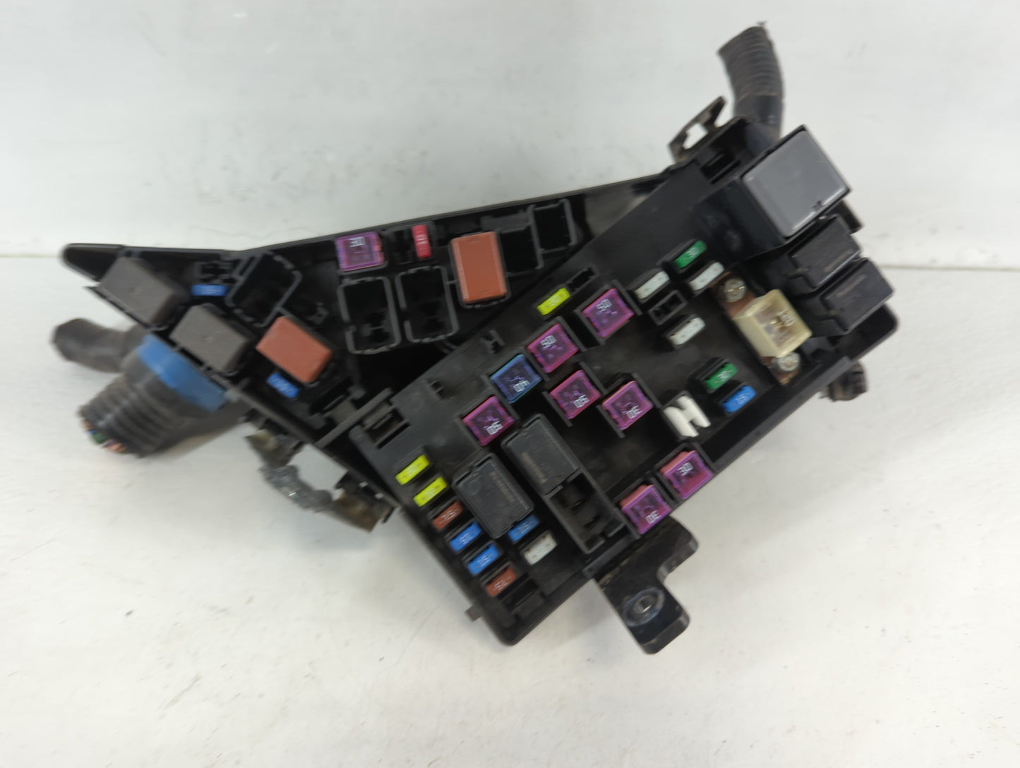 2012-2014 Subaru Impreza Fusebox Fuse Box Panel Relay Module P/N:MB100200B Fits Fits 2012 2013 2014 OEM Used Auto Parts - Oe
