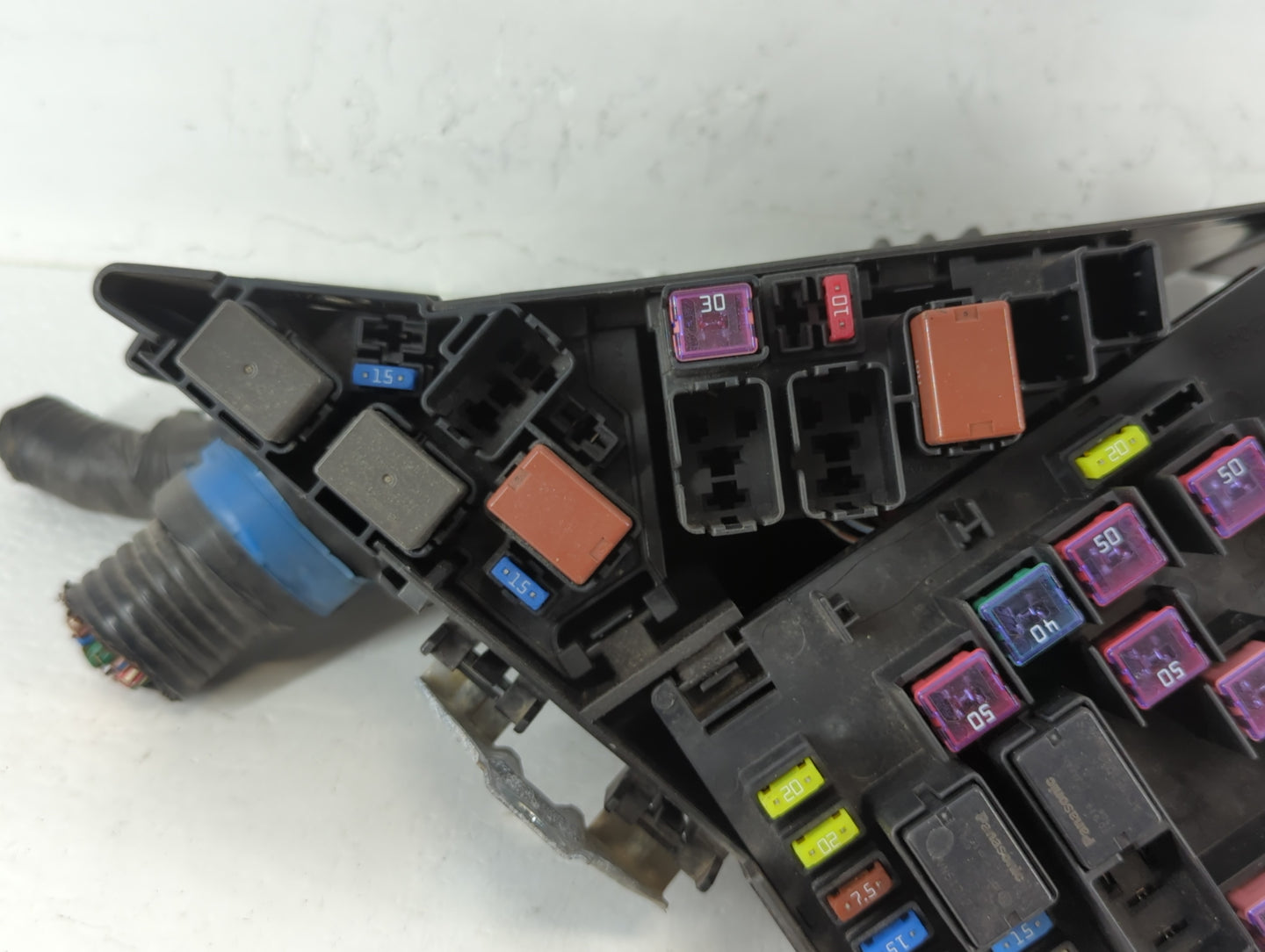 2012-2014 Subaru Impreza Fusebox Fuse Box Panel Relay Module P/N:MB100200B Fits Fits 2012 2013 2014 OEM Used Auto Parts - Oe