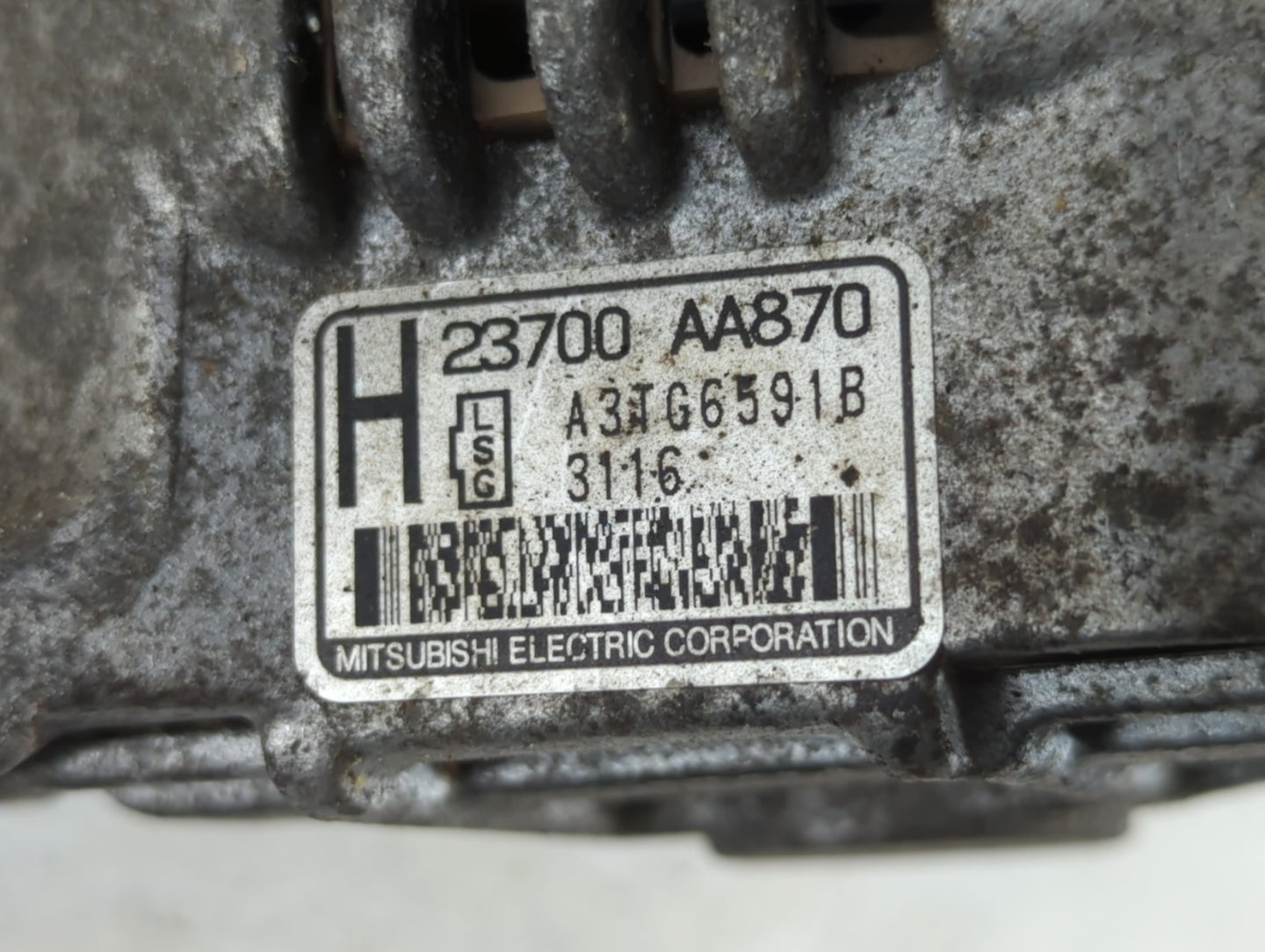 2013-2014 Subaru Impreza Alternator Replacement Generator Charging Assembly Engine OEM P/N:23700 AA870 Fits OEM Used Auto Pa