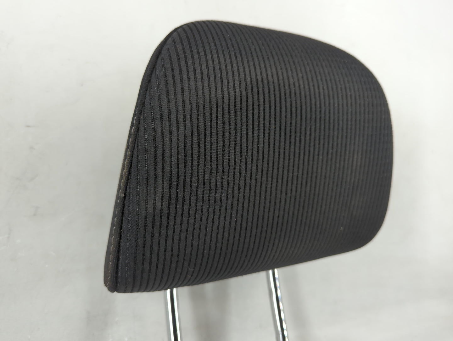 2013 Subaru Impreza Headrest Head Rest Front Driver Passenger Seat Black - Oemusedautoparts1.com