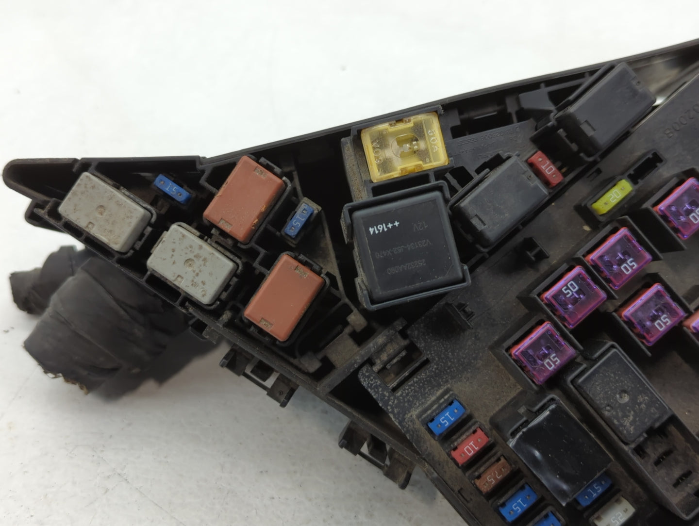 2010-2014 Subaru Impreza Fusebox Fuse Box Panel Relay Module P/N:MB502096B Fits Fits 2010 2011 2012 2013 2014 OEM Used Auto 