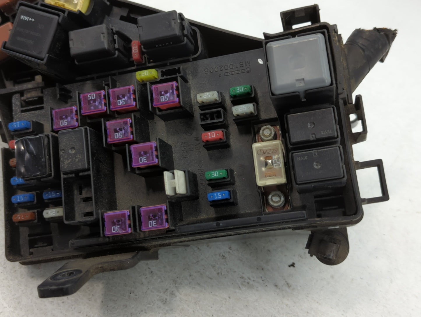 2010-2014 Subaru Impreza Fusebox Fuse Box Panel Relay Module P/N:MB502096B Fits Fits 2010 2011 2012 2013 2014 OEM Used Auto 