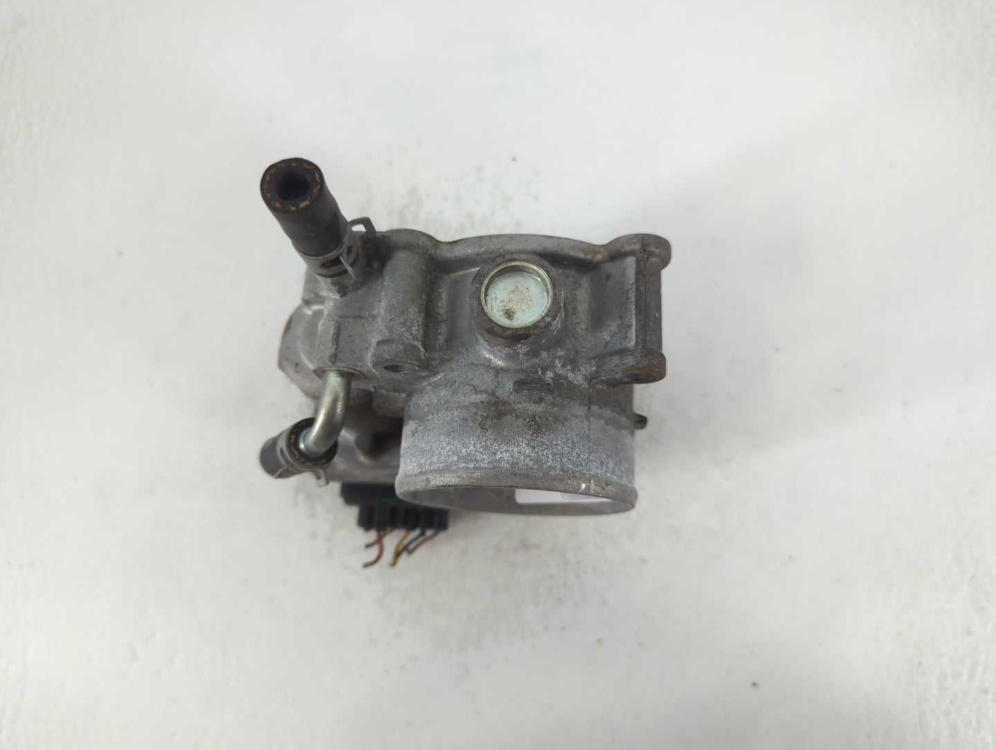 2012-2016 Subaru Impreza Throttle Body P/N:16112AA380 Fits Fits 2011 2012 2013 2014 2015 2016 2017 2018 OEM Used Auto Parts 
