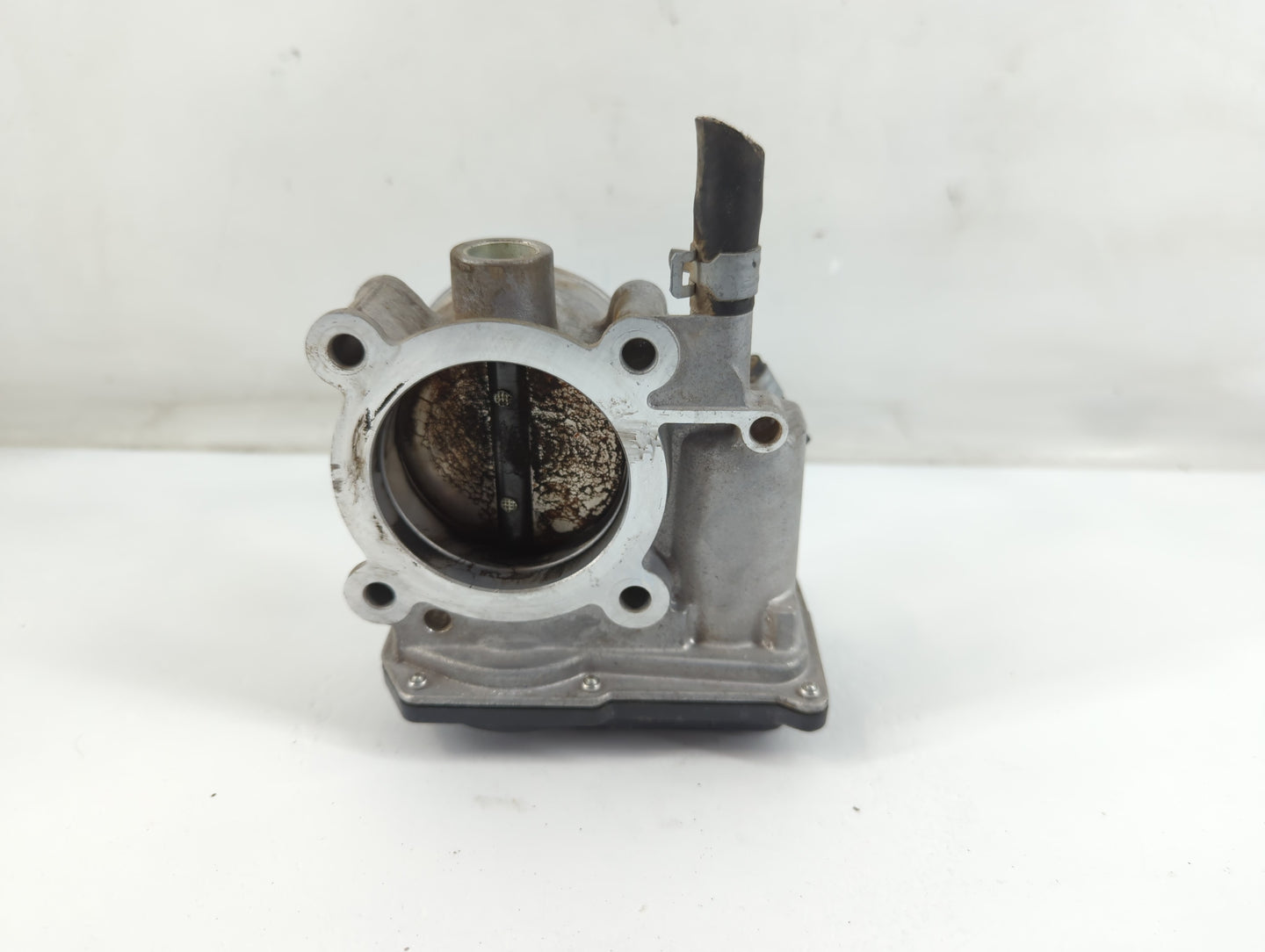 2012-2016 Subaru Impreza Throttle Body P/N:16112AA380 Fits Fits 2011 2012 2013 2014 2015 2016 2017 2018 OEM Used Auto Parts 