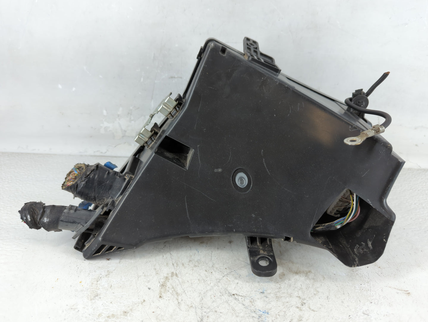 2012-2014 Subaru Impreza Fusebox Fuse Box Panel Relay Module P/N:MB100200B Fits Fits 2012 2013 2014 OEM Used Auto Parts - Oe