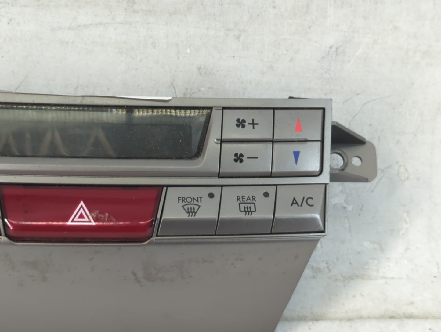 2010-2014 Subaru Legacy Climate Control Module Temperature AC/Heater Replacement P/N:72311AJ03A A2C3109120000 Fits OEM Used 