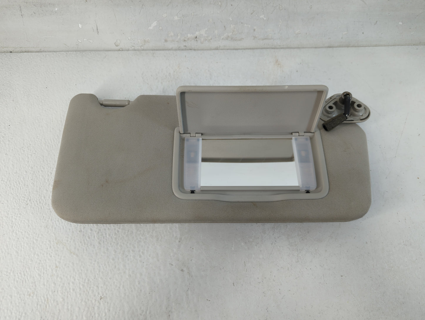 2010-2014 Subaru Legacy Sun Visor Shade Replacement Passenger Right Mirror Fits Fits 2010 2011 2012 2013 2014 OEM Used Auto 