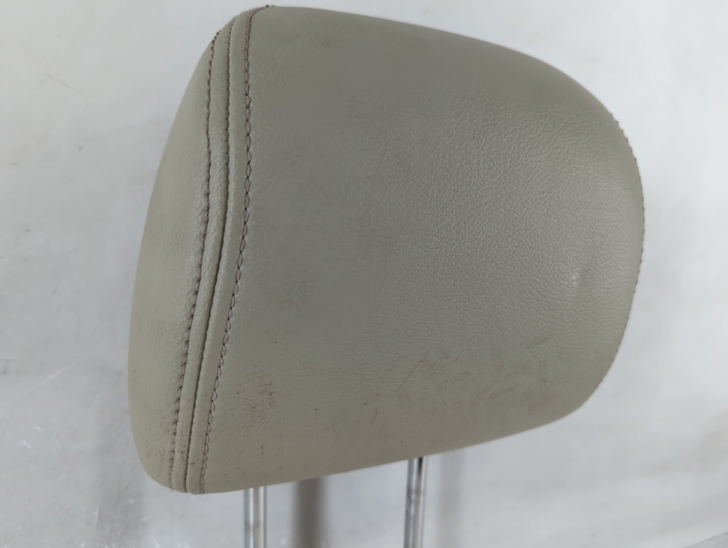 2013-2014 Subaru Legacy Headrest Head Rest Front Driver Passenger Seat Fits Fits 2013 2014 OEM Used Auto Parts - Oemusedauto