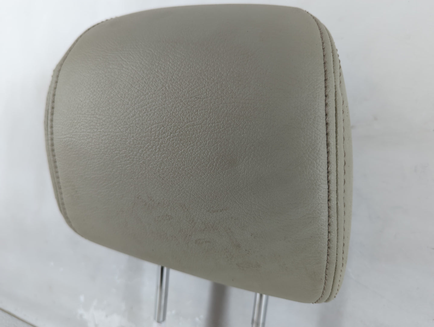 2013-2014 Subaru Legacy Headrest Head Rest Front Driver Passenger Seat Fits Fits 2013 2014 OEM Used Auto Parts - Oemusedauto