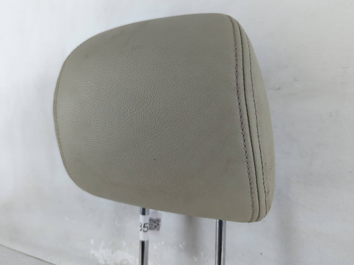 2013-2014 Subaru Legacy Headrest Head Rest Front Driver Passenger Seat Fits Fits 2013 2014 OEM Used Auto Parts - Oemusedauto