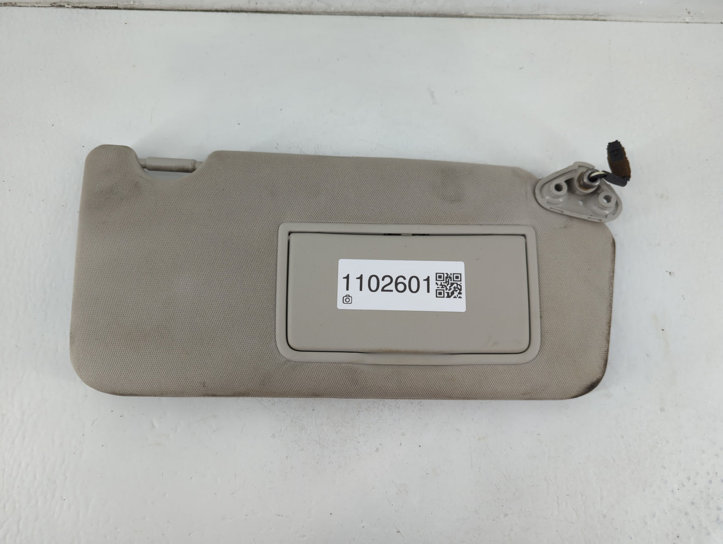 2010-2014 Subaru Legacy Sun Visor Shade Replacement Passenger Right Mirror Fits Fits 2010 2011 2012 2013 2014 OEM Used Auto 