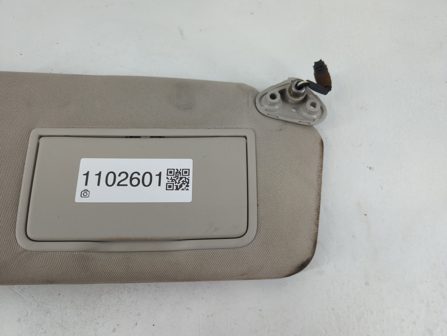 2010-2014 Subaru Legacy Sun Visor Shade Replacement Passenger Right Mirror Fits Fits 2010 2011 2012 2013 2014 OEM Used Auto 