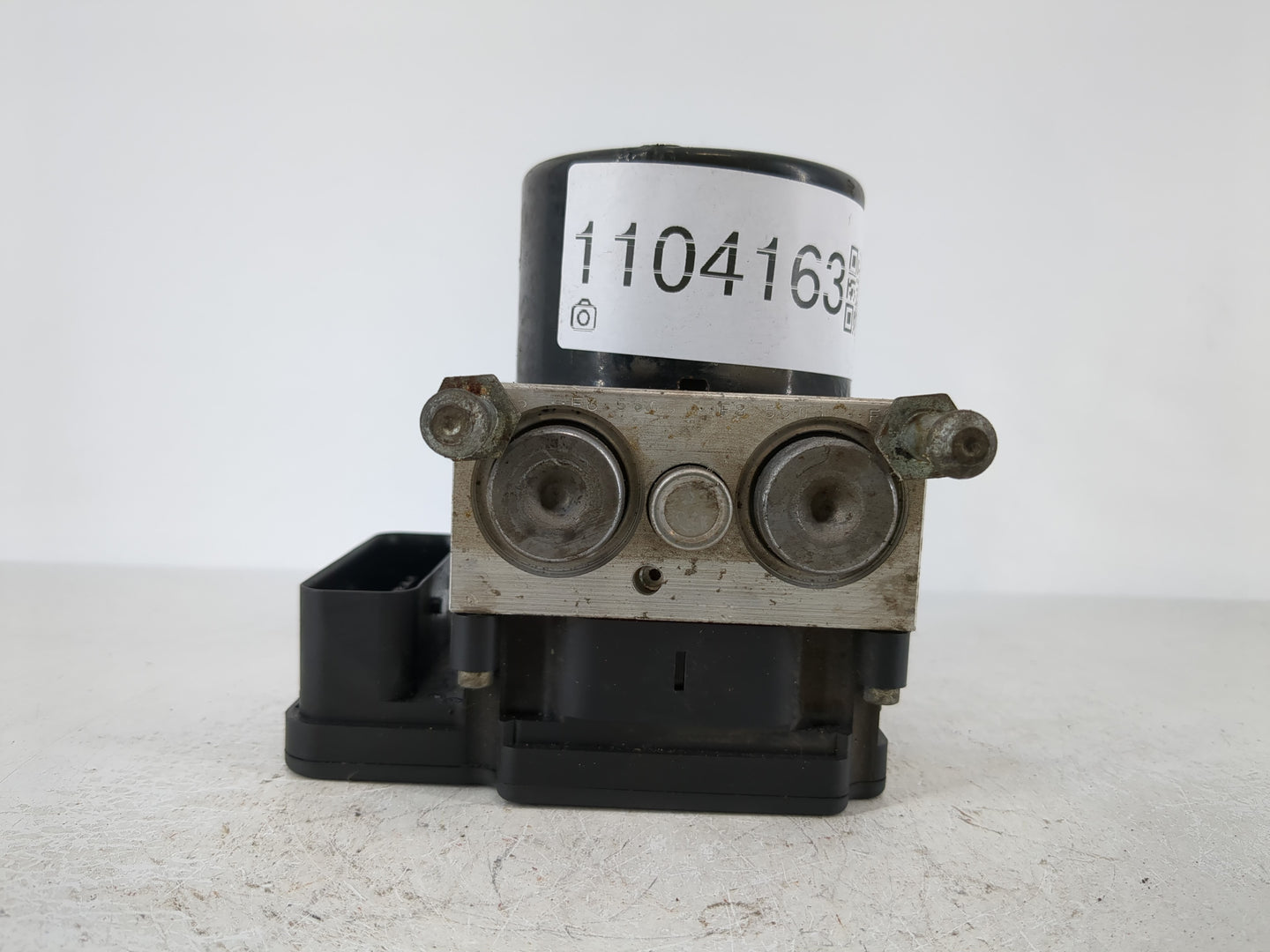 2013-2014 Subaru Legacy ABS Pump Control Module Replacement P/N:27536AJ03A Fits Fits 2013 2014 OEM Used Auto Parts - Oemused
