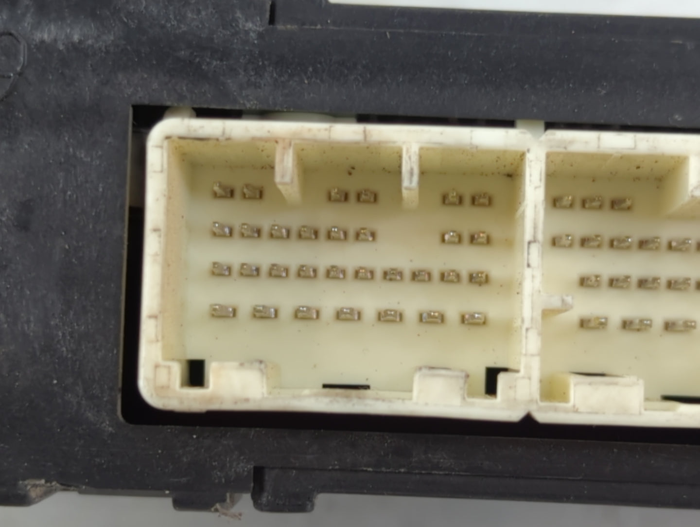 2013-2014 Subaru Legacy PCM Engine Control Computer ECU ECM PCU OEM P/N:22765AE06C Fits Fits 2013 2014 OEM Used Auto Parts -