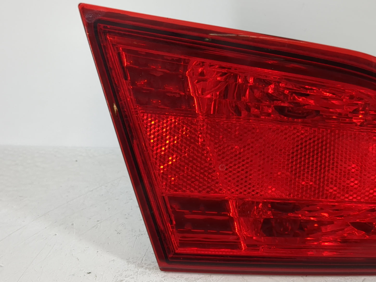 2010-2014 Subaru Legacy Tail Light Assembly Driver Left OEM P/N:2PA 946 099 Fits Fits 2010 2011 2012 2013 2014 OEM Used Auto