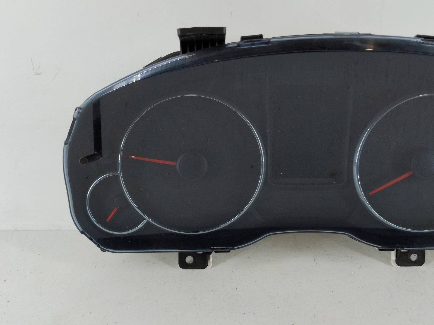 2013-2014 Subaru Legacy Instrument Cluster Speedometer Gauges P/N:8501AJ00A Fits Fits 2013 2014 OEM Used Auto Parts - Oemuse